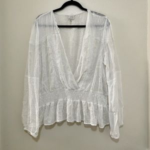 Cupio White Flowy Top Size XXL